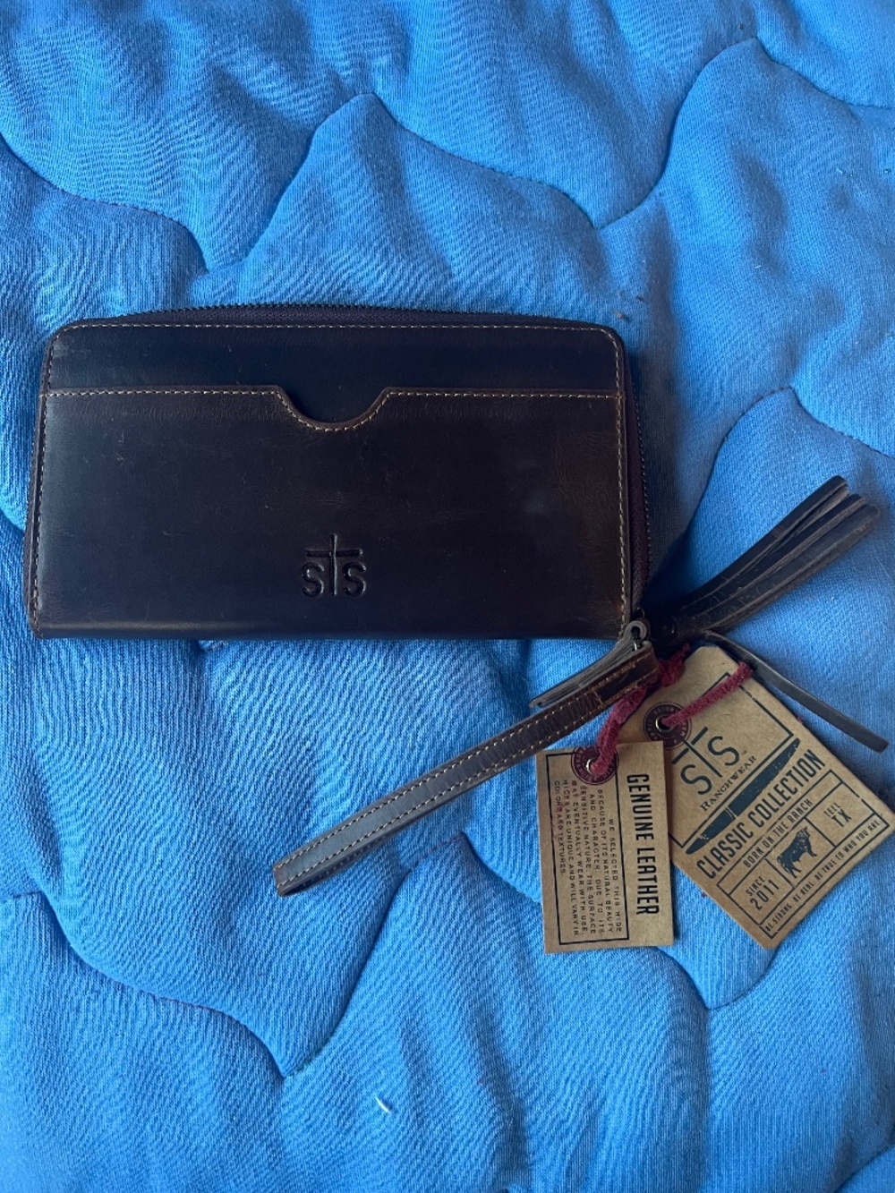 STS Ranchwear Basic Bliss Chocolate Audie Bifold Wallet